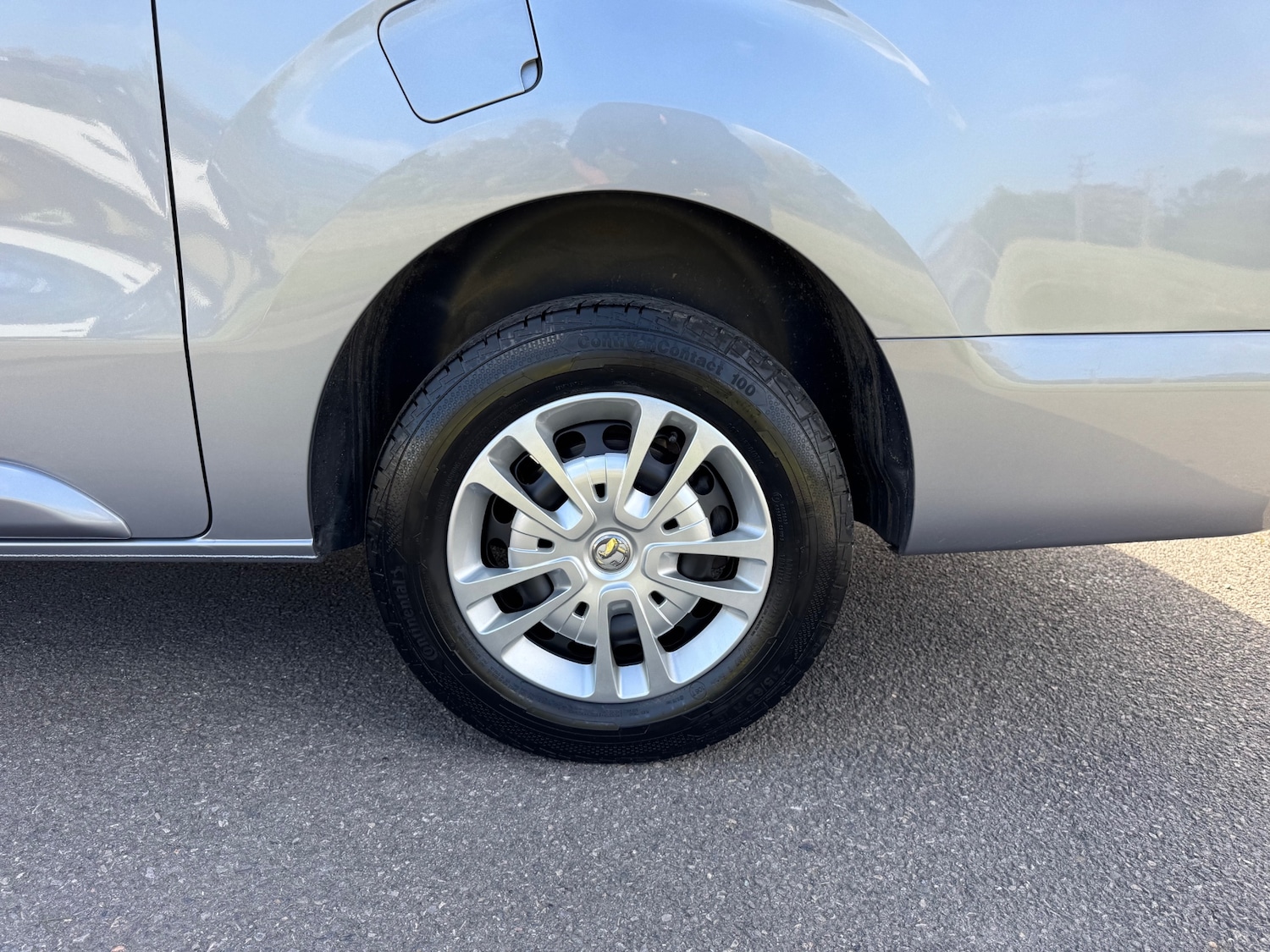 Vehicle 9