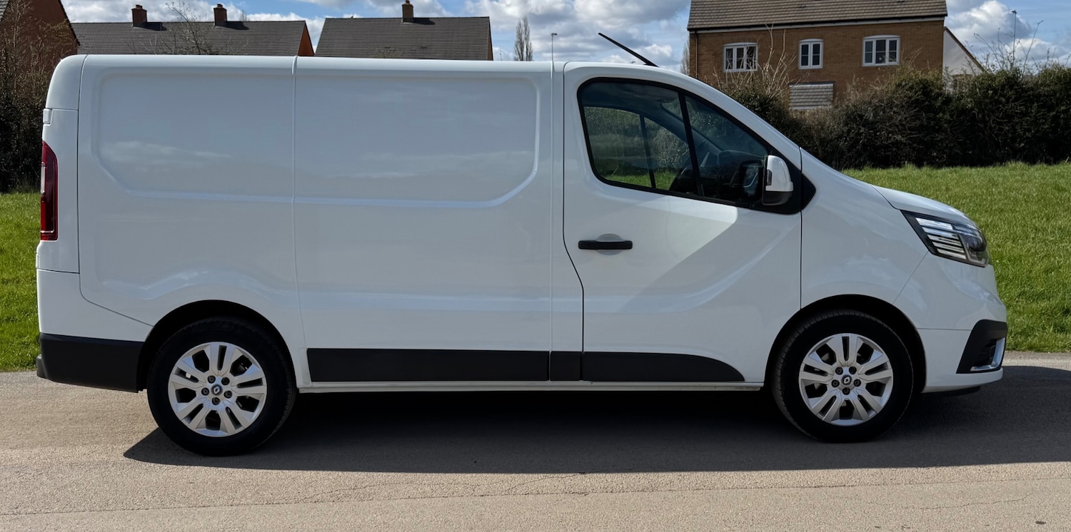 Used Renault Trafic 2023 for sale - 78085114: Photo 2