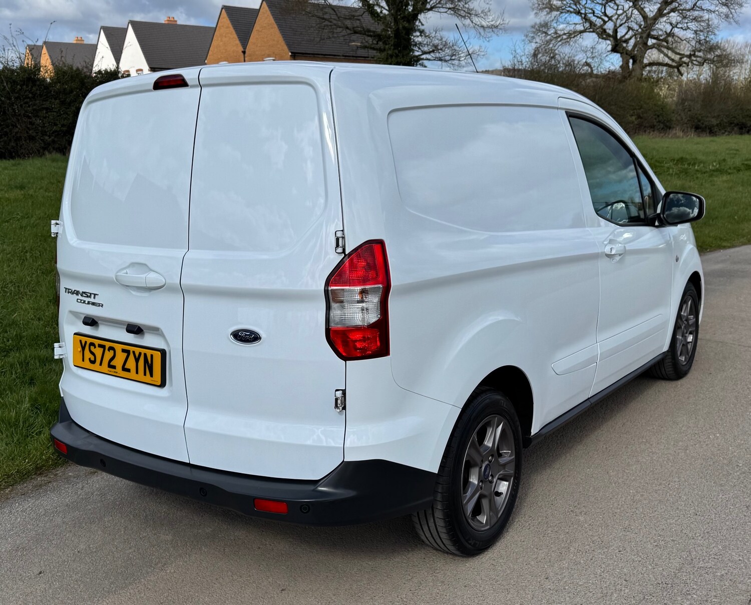 Used Ford Transit Courier 2023 for sale - 78068048: Photo 13