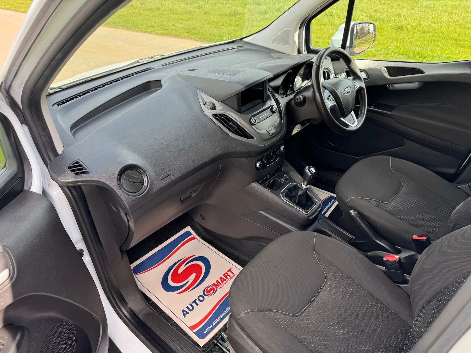 Used Ford Transit Courier 2023 for sale - 78068048: Photo 18