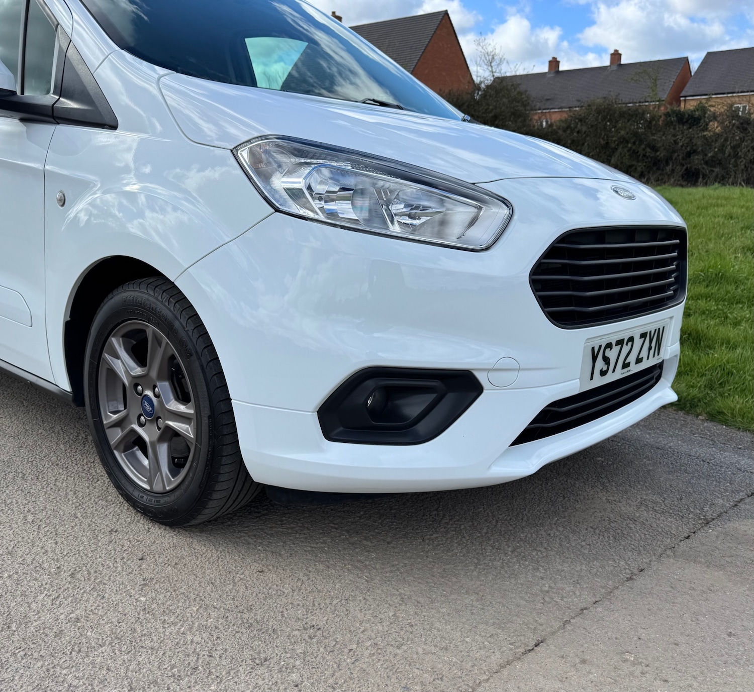 Used Ford Transit Courier 2023 for sale - 78068048: Photo 2