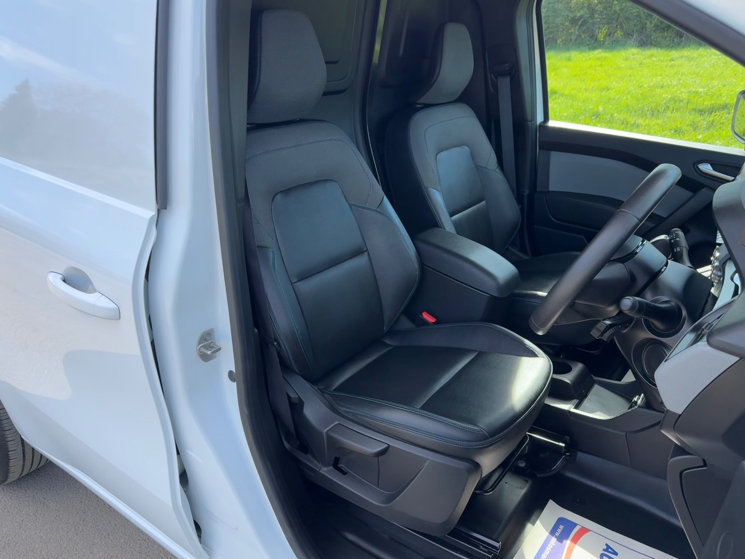 Used Nissan Other 2023 for sale - 78169865: Photo 23