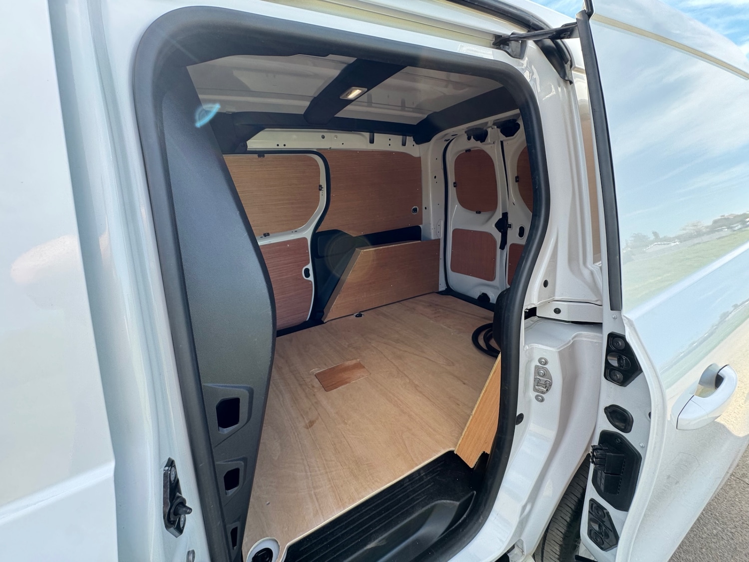 Used Nissan Other 2023 for sale - 78169865: Photo 9