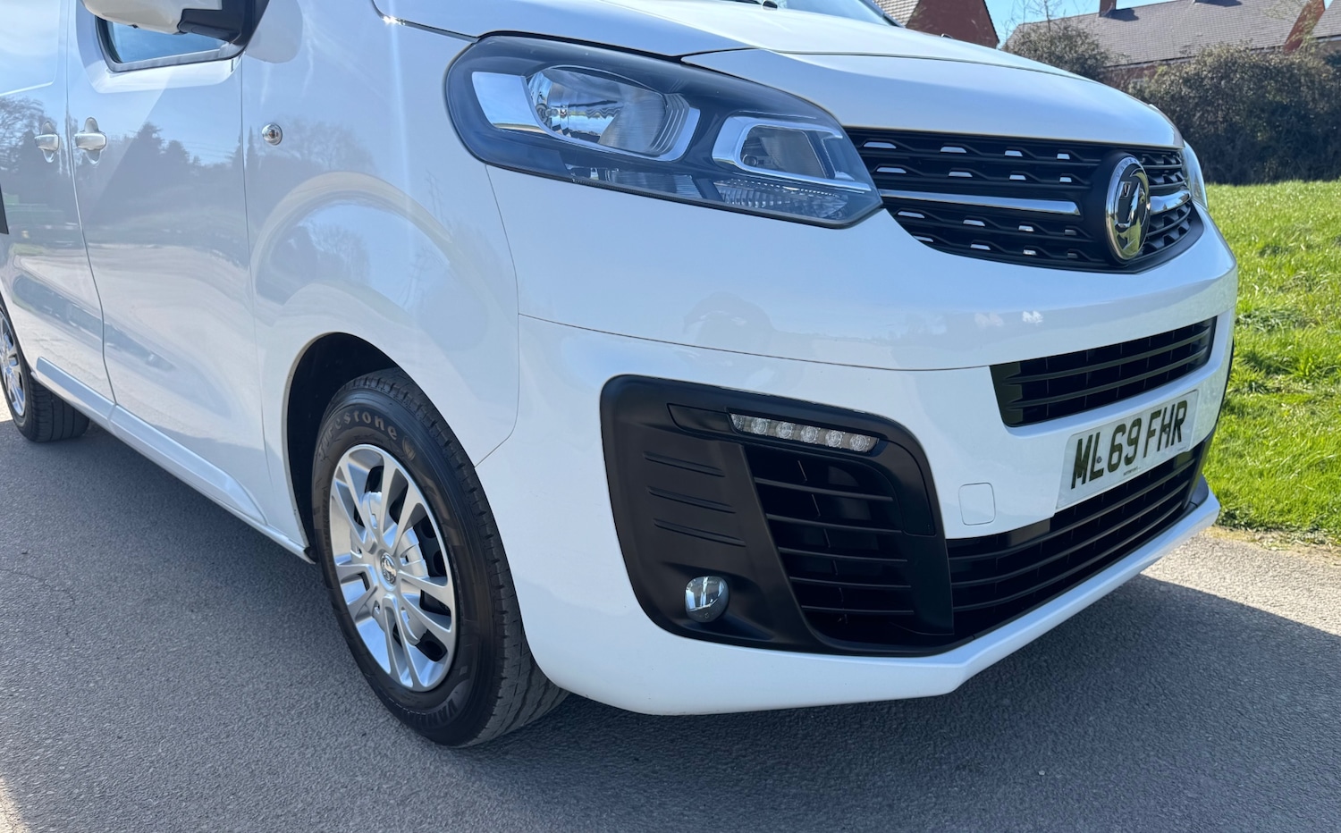 Used Vauxhall Vivaro 2019 for sale - 77991999: Photo 2