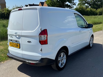 Used Ford Transit Courier 2023 for sale - 78703905: Photo