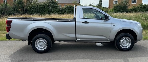 Used Isuzu D-Max 2022 for sale - 75058527: Photo 14