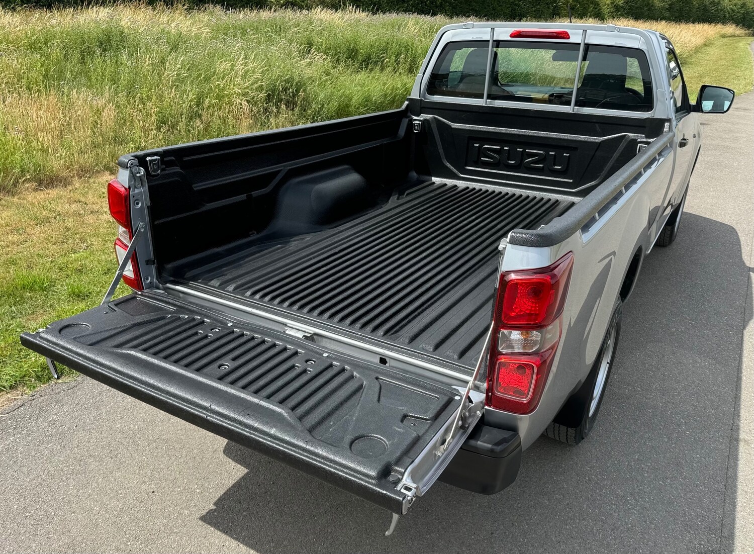 Vehicle 28
