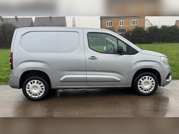 Used Vauxhall Combo 2022 for sale - 77782102: Photo