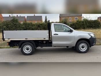Used Toyota Hilux 2017 for sale - 79861109: Photo