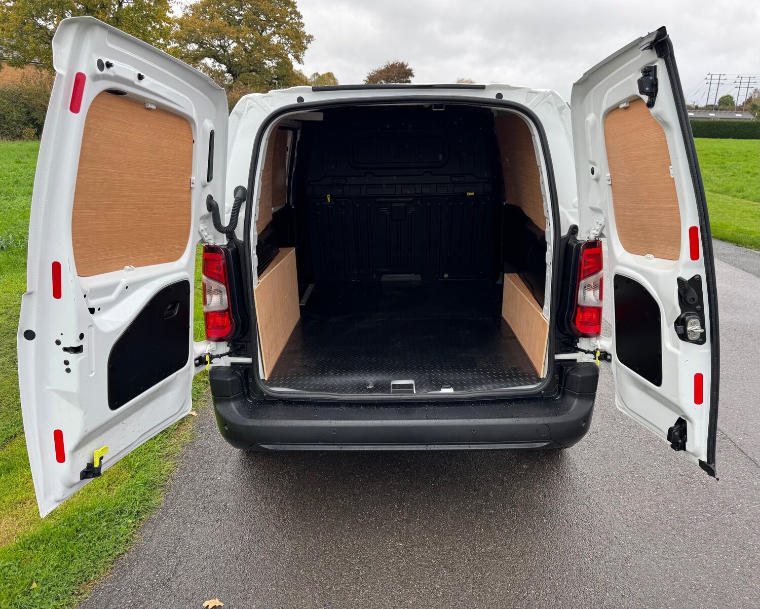 Used Citroen Berlingo 2020 for sale - 76348668: Photo 11