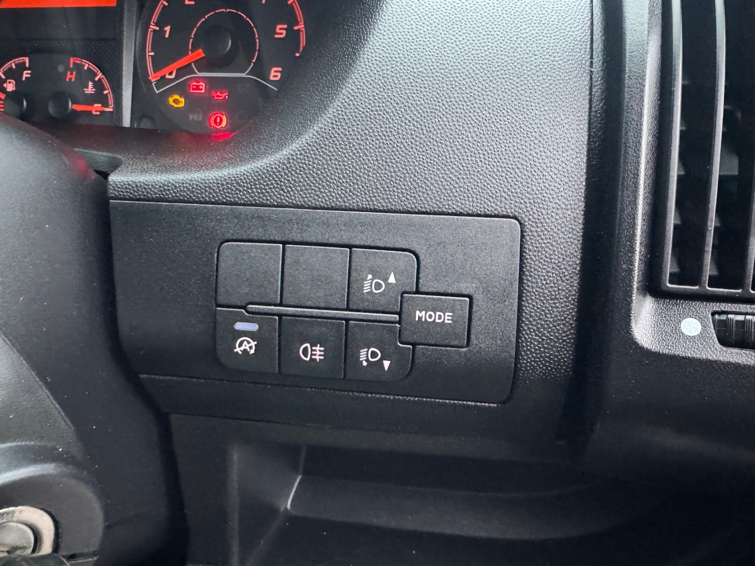 Used Vauxhall Movano 2022 for sale - 76632623: Photo 29