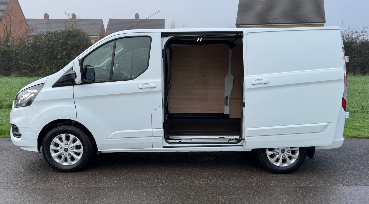 Used Ford Transit Custom 2022 for sale - 76380396: Photo 8