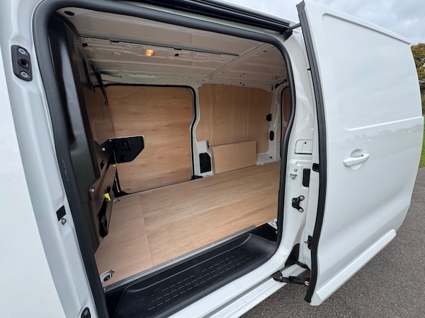 Used Vauxhall Vivaro 2021 for sale - 76135806: Photo 8