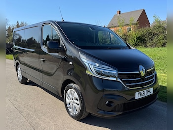 Renault Trafic feature image