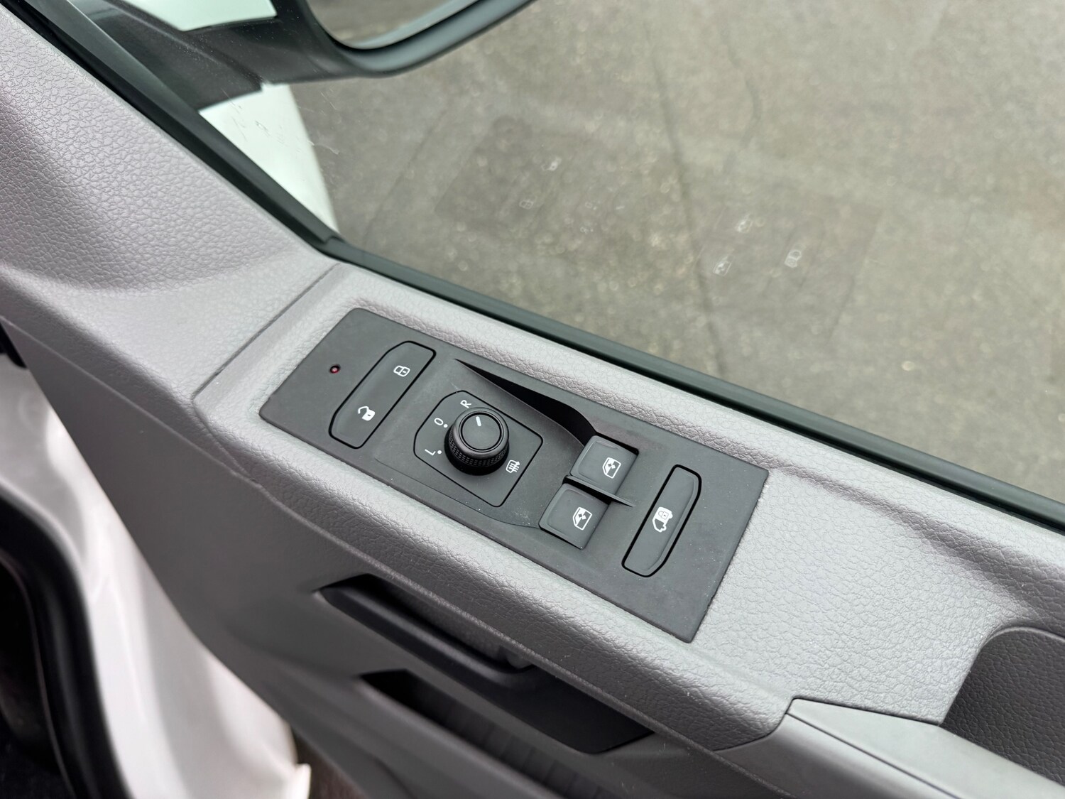 Used Volkswagen Transporter 2022 for sale - 76975399: Photo 33