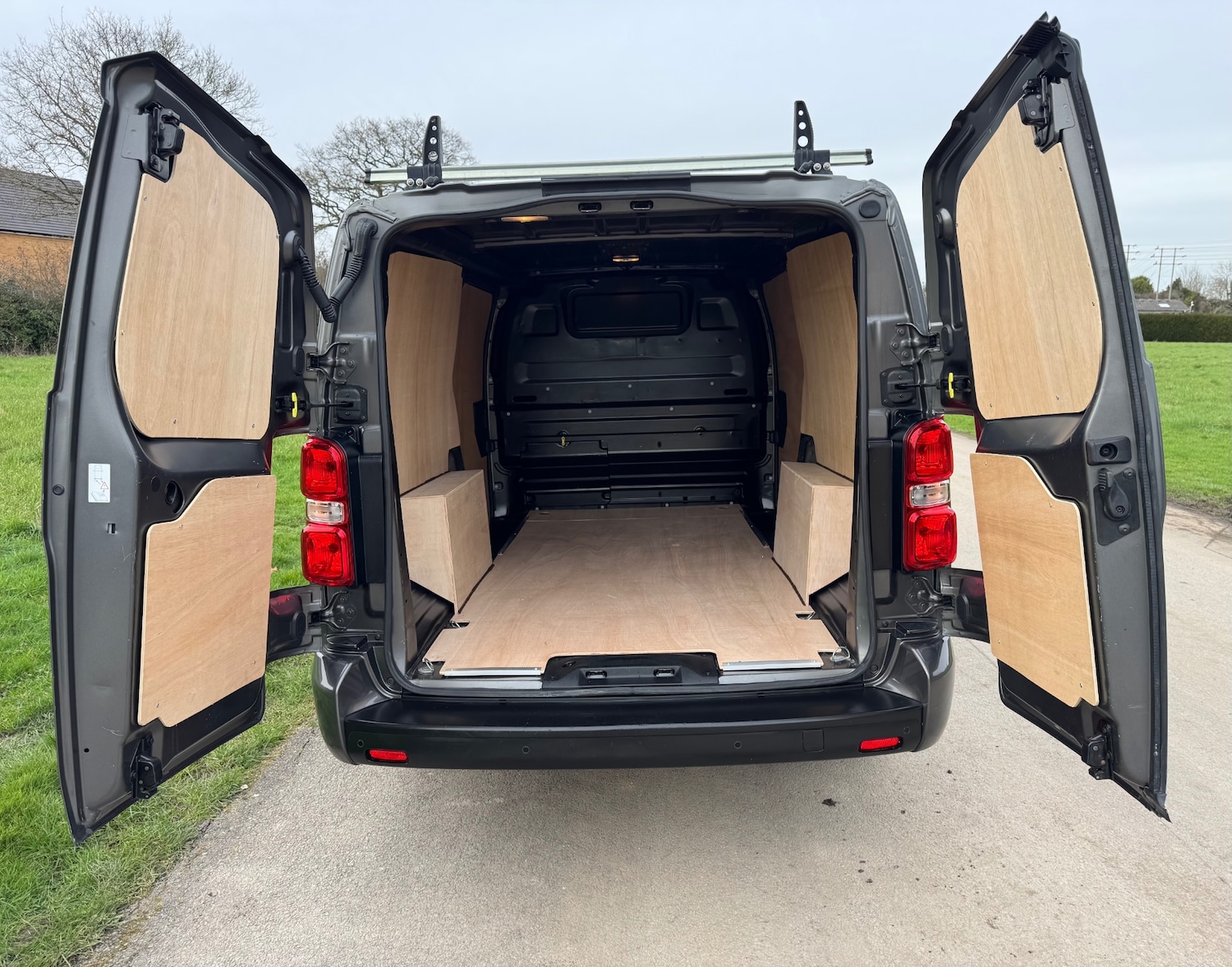 Used Vauxhall Vivaro 2022 for sale - 77578400: Photo 13