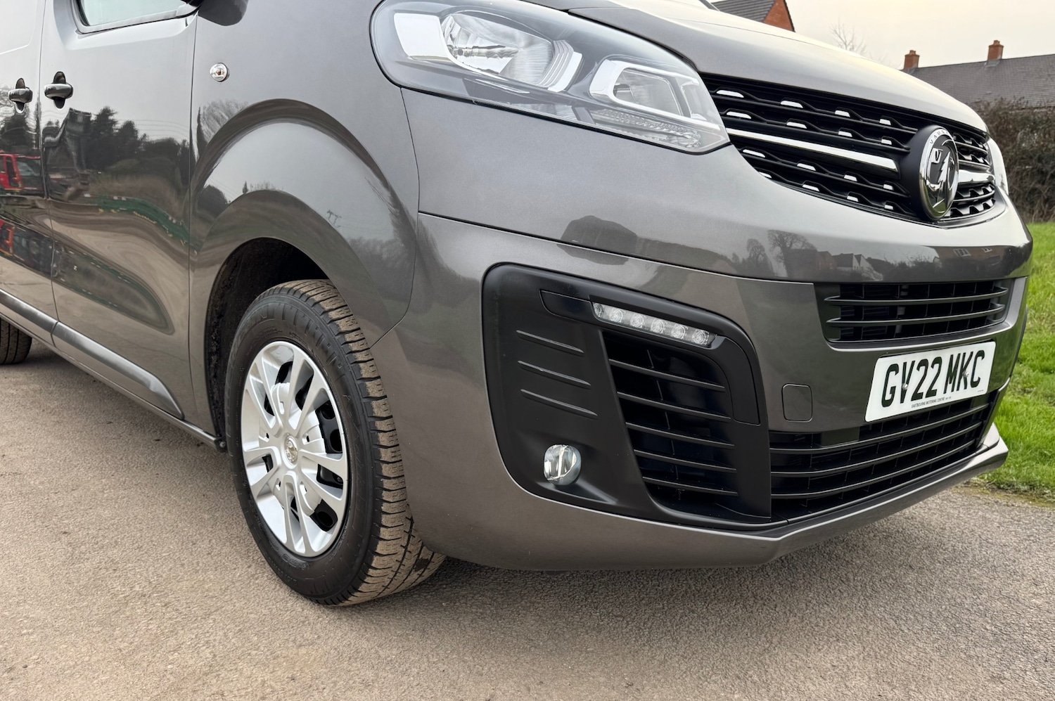 Used Vauxhall Vivaro 2022 for sale - 77578400: Photo 2