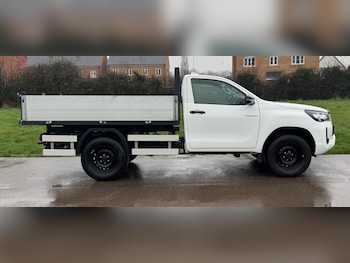 Used Toyota Hilux 2023 for sale - 77781989: Photo