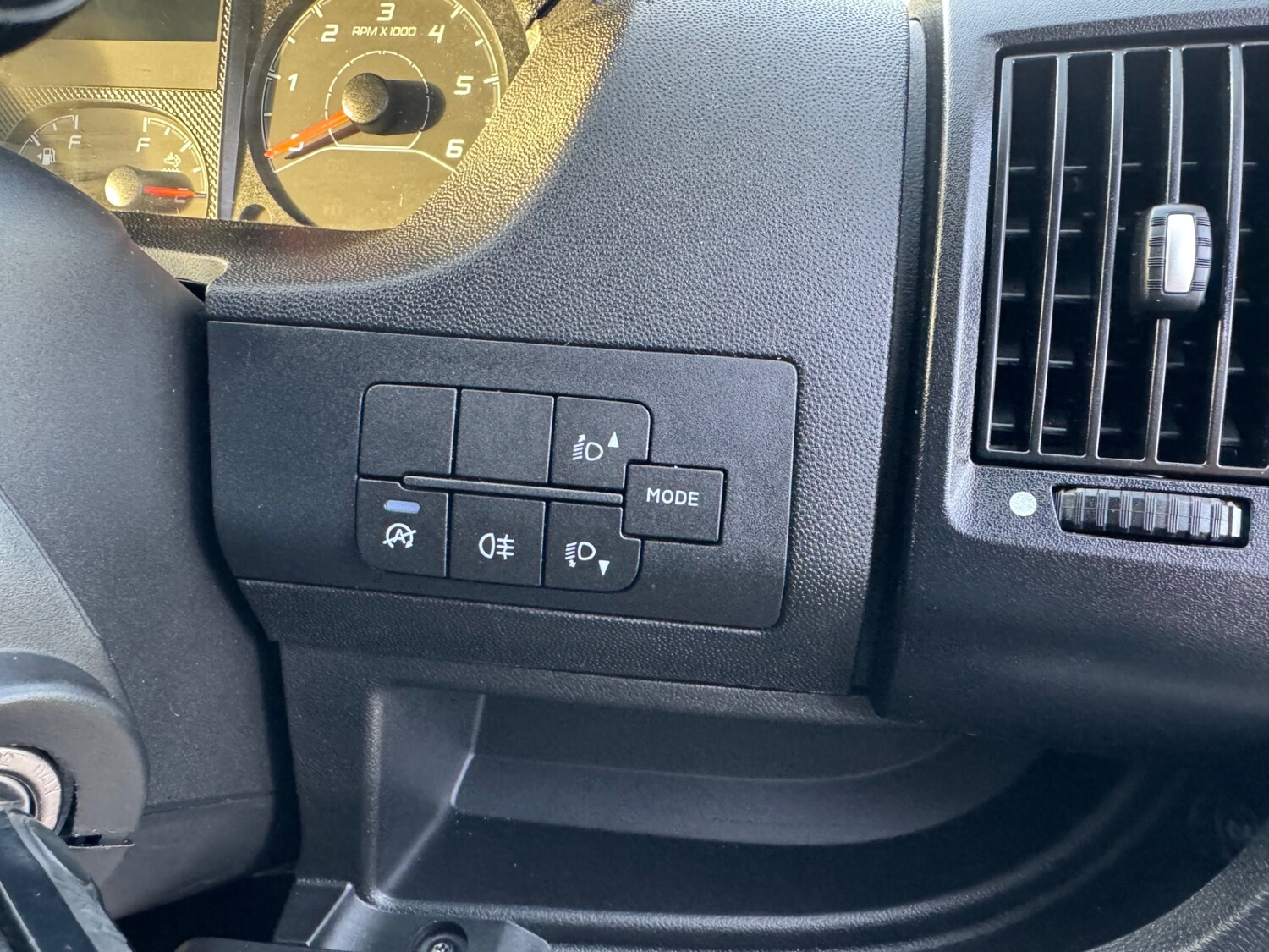 Used Peugeot Boxer 2023 for sale - 76536957: Photo 26