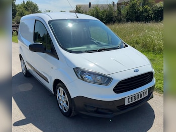 Used Ford Transit Courier 2018 for sale - 79057213: Photo