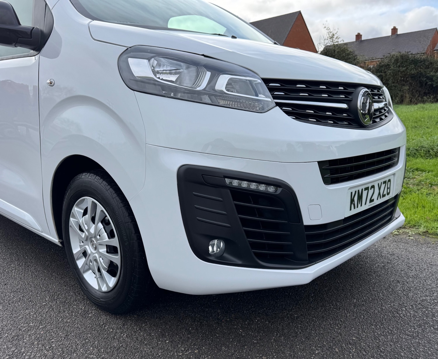 Used Vauxhall Vivaro 2022 for sale - 76631079: Photo 2