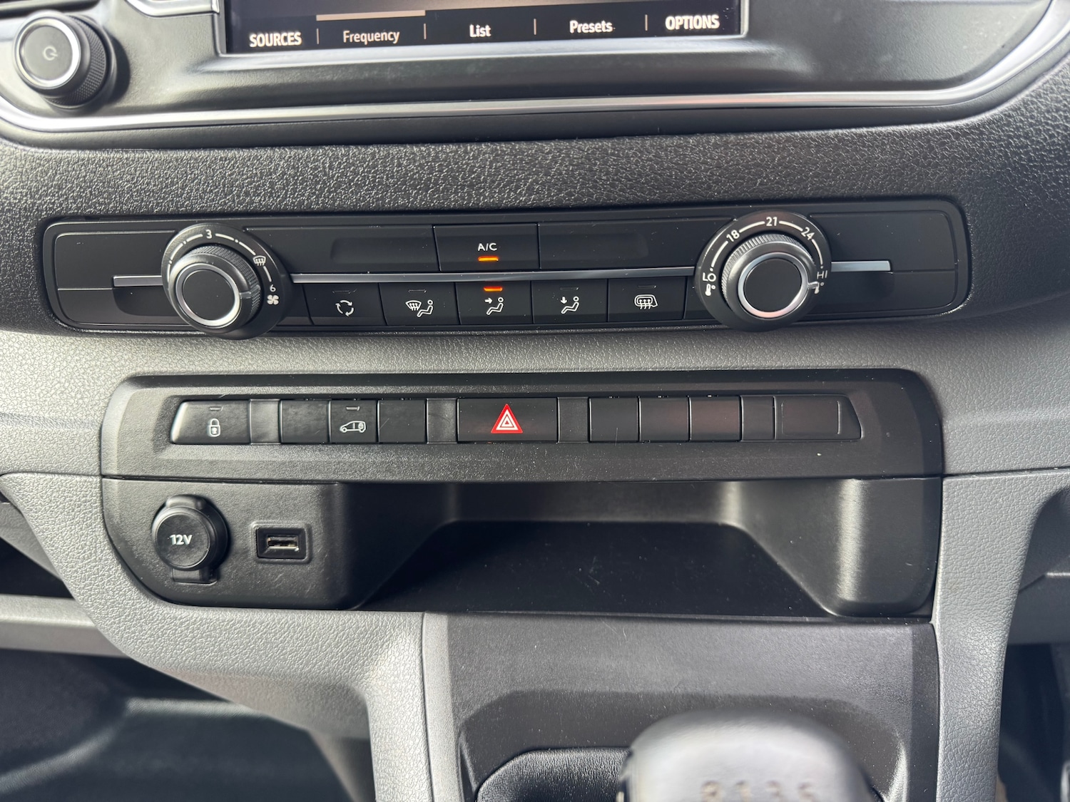 Used Vauxhall Vivaro 2022 for sale - 76631079: Photo 25