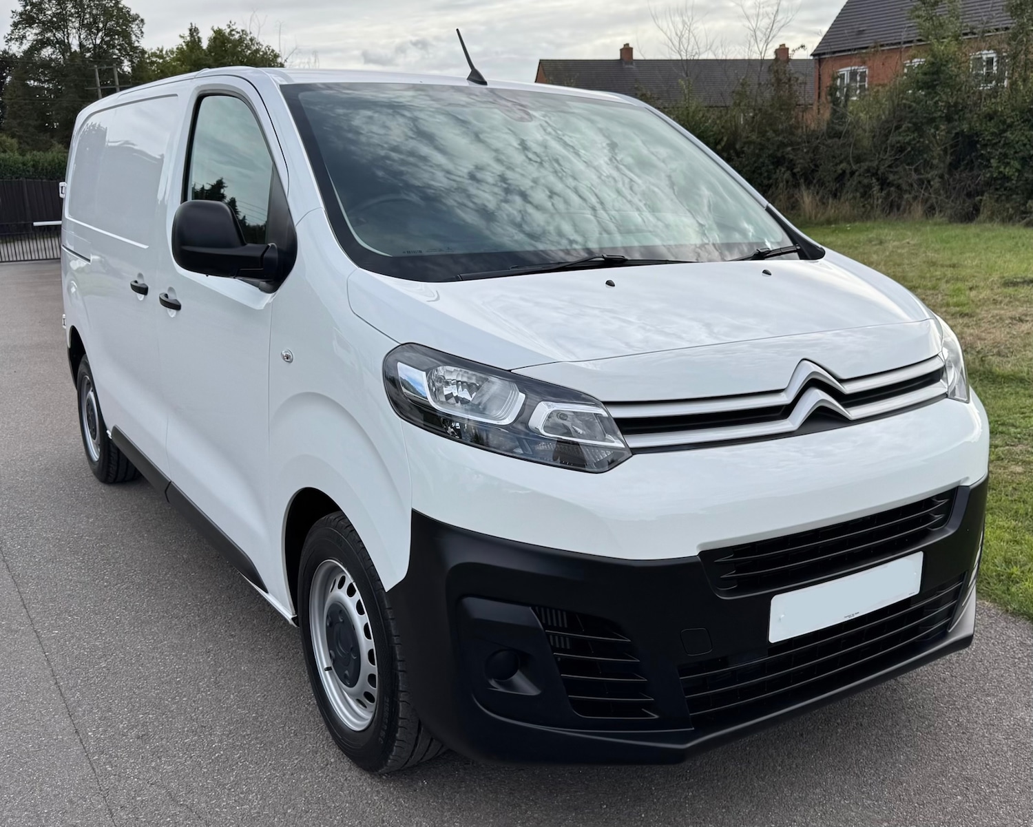 Used Citroen Dispatch 2022 for sale - 76549032: Photo 1