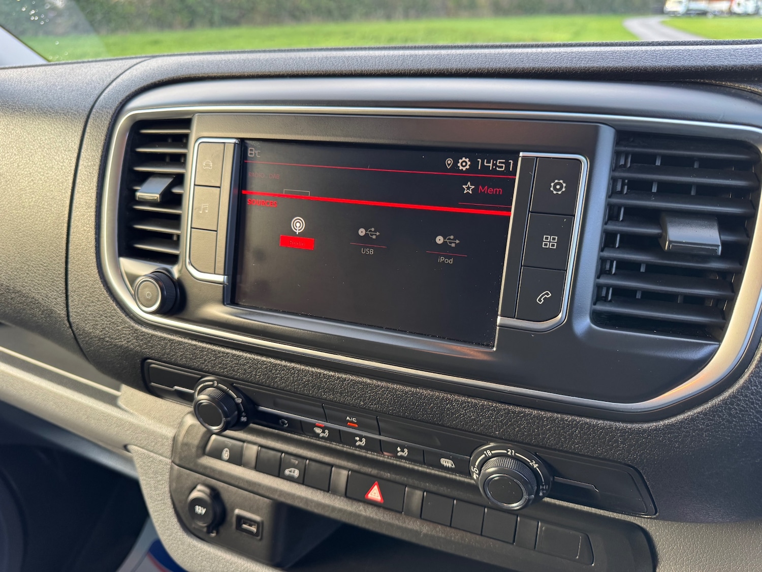 Used Citroen Dispatch 2022 for sale - 76549032: Photo 23