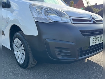 Used Citroen Berlingo 2017 for sale - 76198772: Photo 2