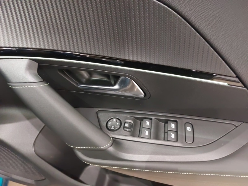 Used Peugeot 2008 2025 for sale - 76556461: Photo 11