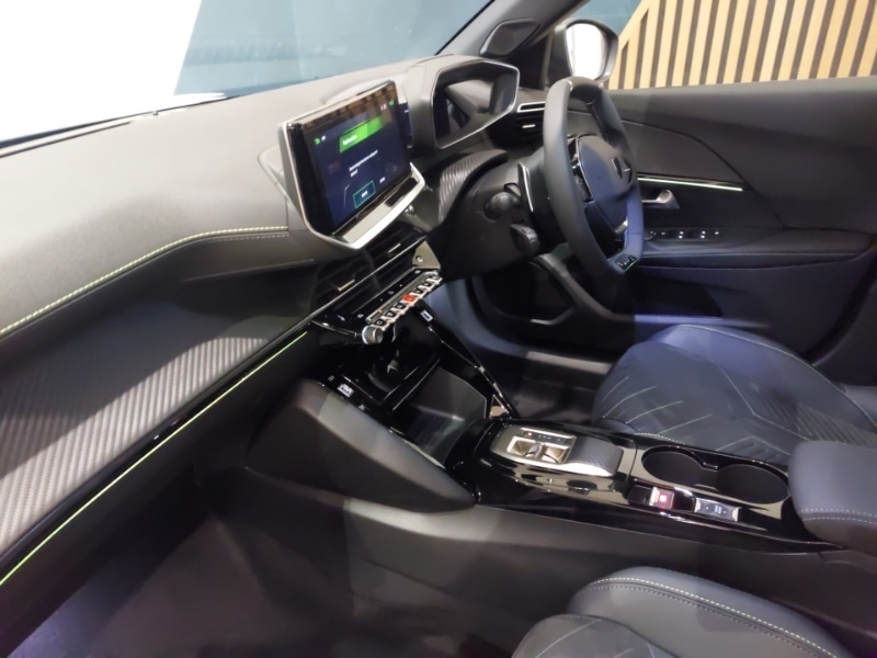 Used Peugeot 2008 2025 for sale - 76556461: Photo 5