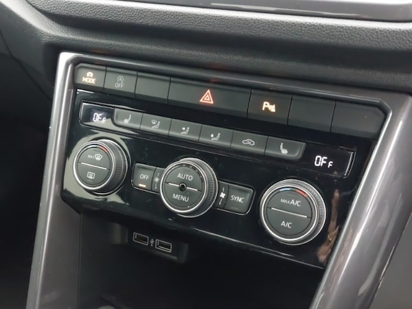 Used Volkswagen T-Roc 2019 for sale - 76087304: Photo 15