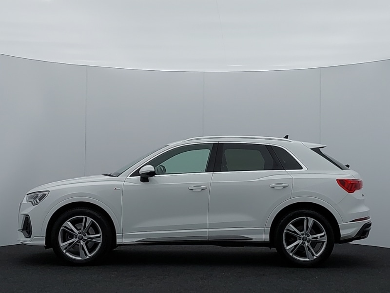 Used Audi Q3 2020 for sale - 76365675: Photo 4