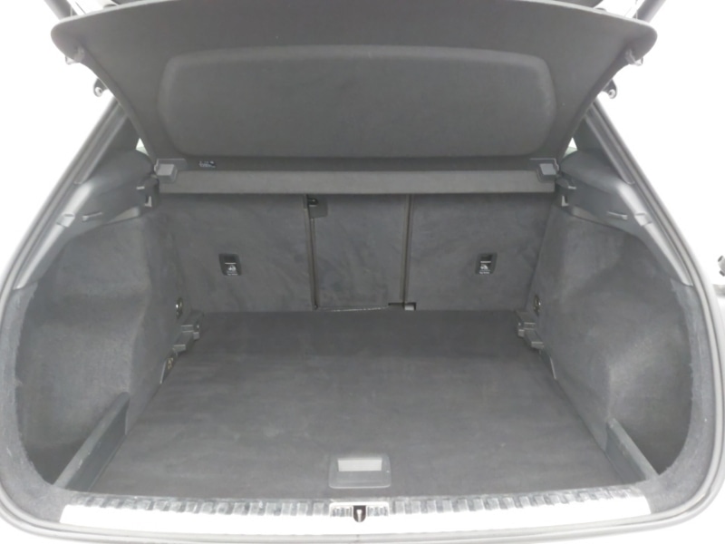 Used Audi Q3 2020 for sale - 76365675: Photo 8