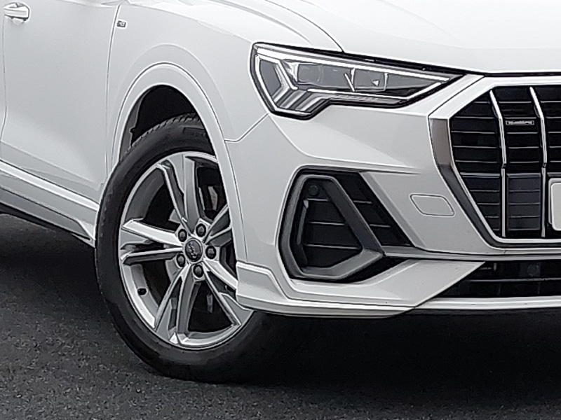 Used Audi Q3 2020 for sale - 76365675: Photo 9
