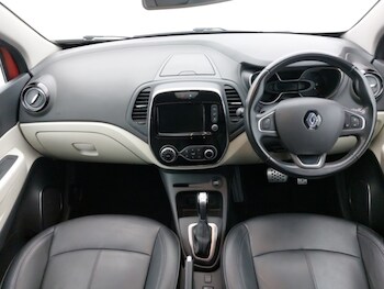 Used Renault Captur 2020 for sale - 78054592: Photo