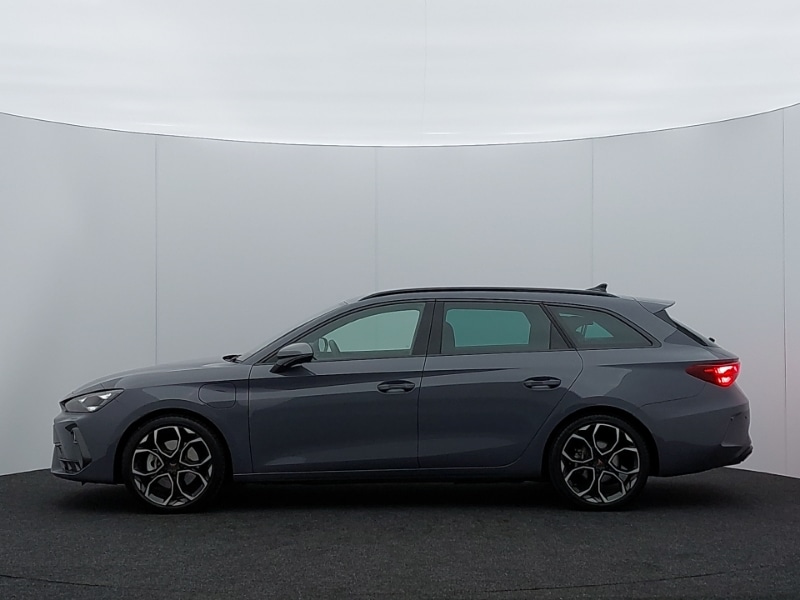 Used Cupra Leon 2025 for sale - 76487940: Photo 4