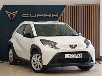 2023 - 1.0 VVT-i Pure 5dr Auto