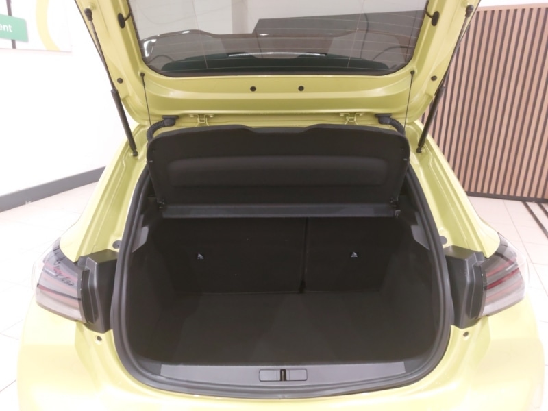 Used Peugeot 208 2025 for sale - 76380439: Photo 8