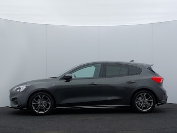 Used Ford Focus 2019 for sale - 77896953: Photo