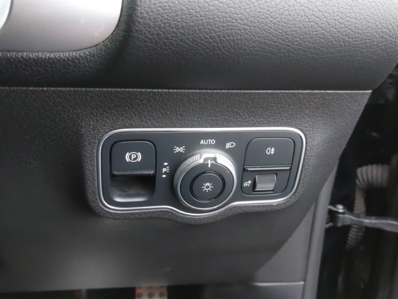 Used Mercedes-Benz GLB 2021 for sale - 76373177: Photo 19