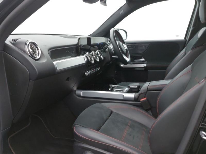 Used Mercedes-Benz GLB 2021 for sale - 76373177: Photo 5