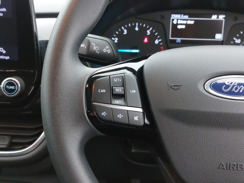Used Ford Fiesta 2020 for sale - 76456104: Photo 16