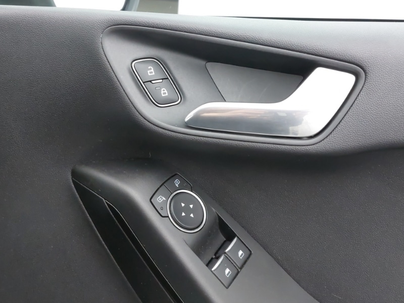 Used Ford Fiesta 2020 for sale - 76456104: Photo 19