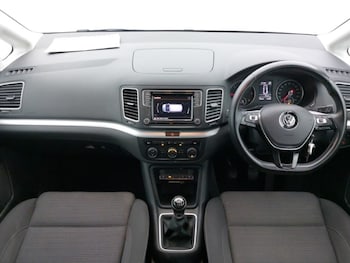 Used Volkswagen Sharan 2018 for sale - 77418852: Photo