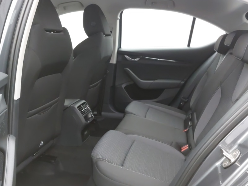 Used Skoda Octavia 2025 for sale - 76947318: Photo 6