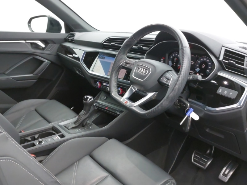 Used Audi Q3 2023 for sale - 76708245: Photo 12