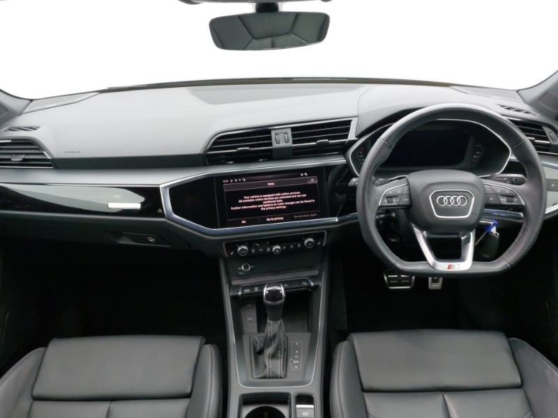 Used Audi Q3 2023 for sale - 76708245: Photo 2