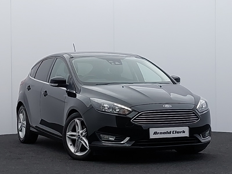 Used Ford Focus 2017 for sale - 76880139: Photo 1