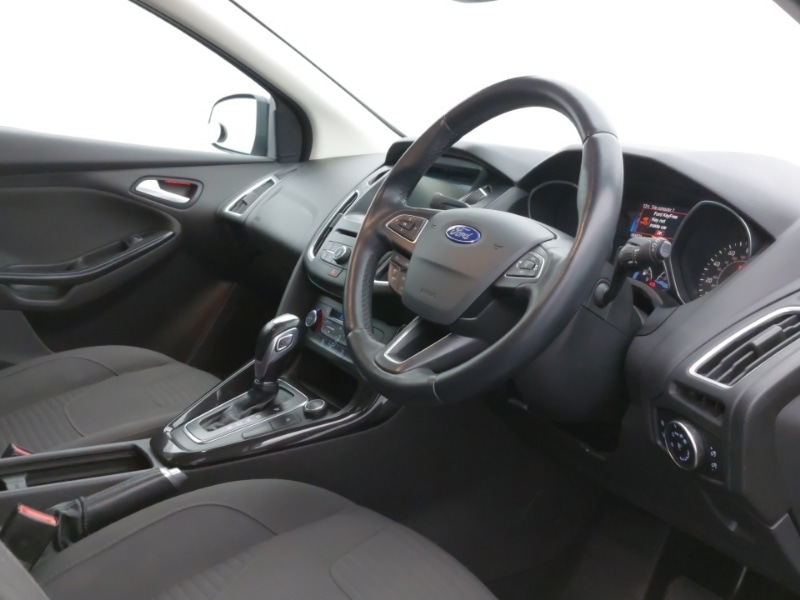 Used Ford Focus 2017 for sale - 76880139: Photo 12